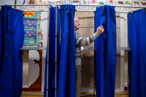 Újabb rekord: 42,04 százalékos részvétel délután 3-ig